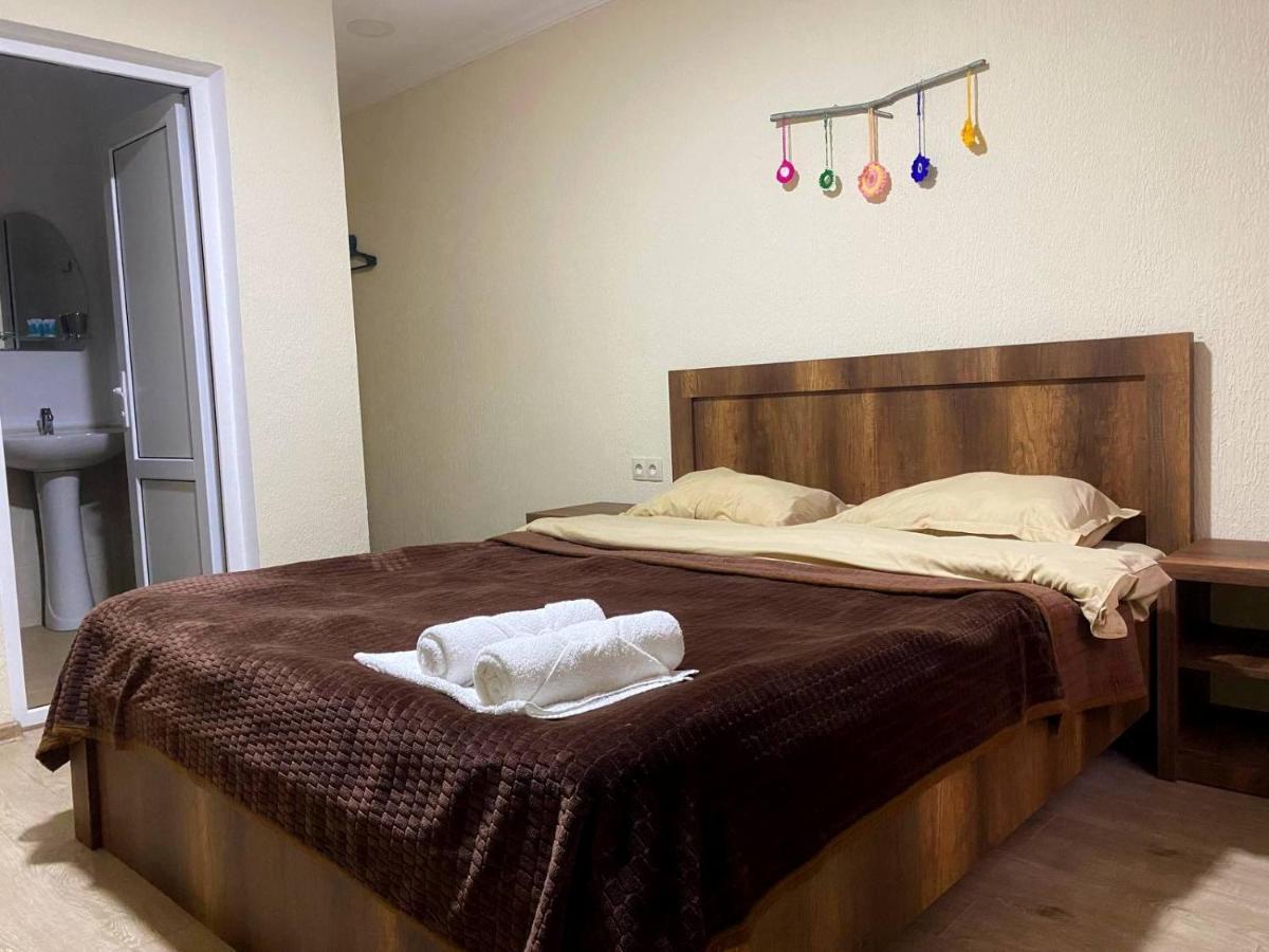 Hotel Villa Eniseli Buitenkant foto
